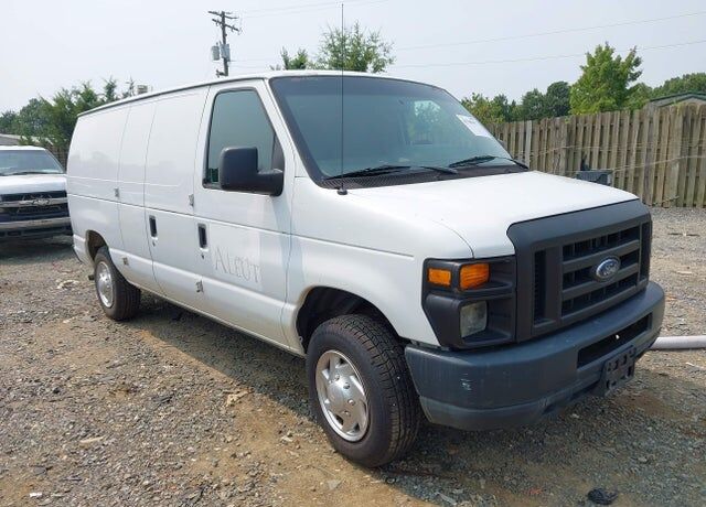 2010 FORD E-150