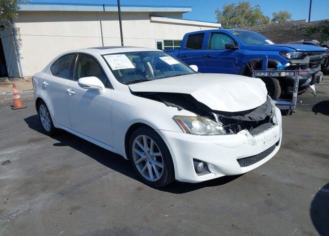 2012 LEXUS IS
