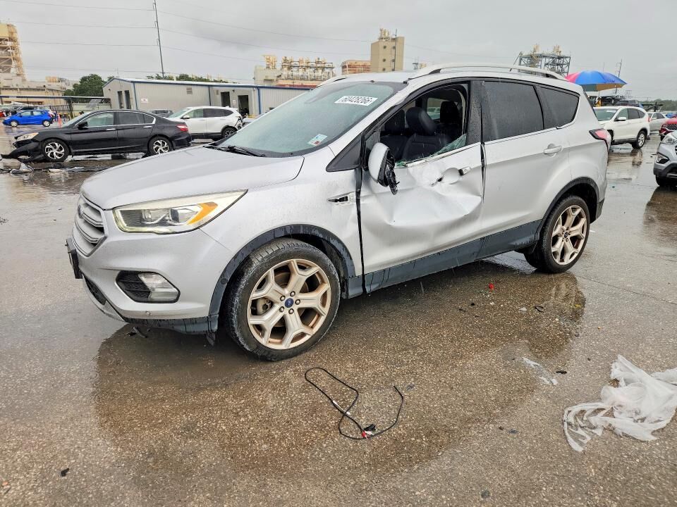 2018 FORD Escape