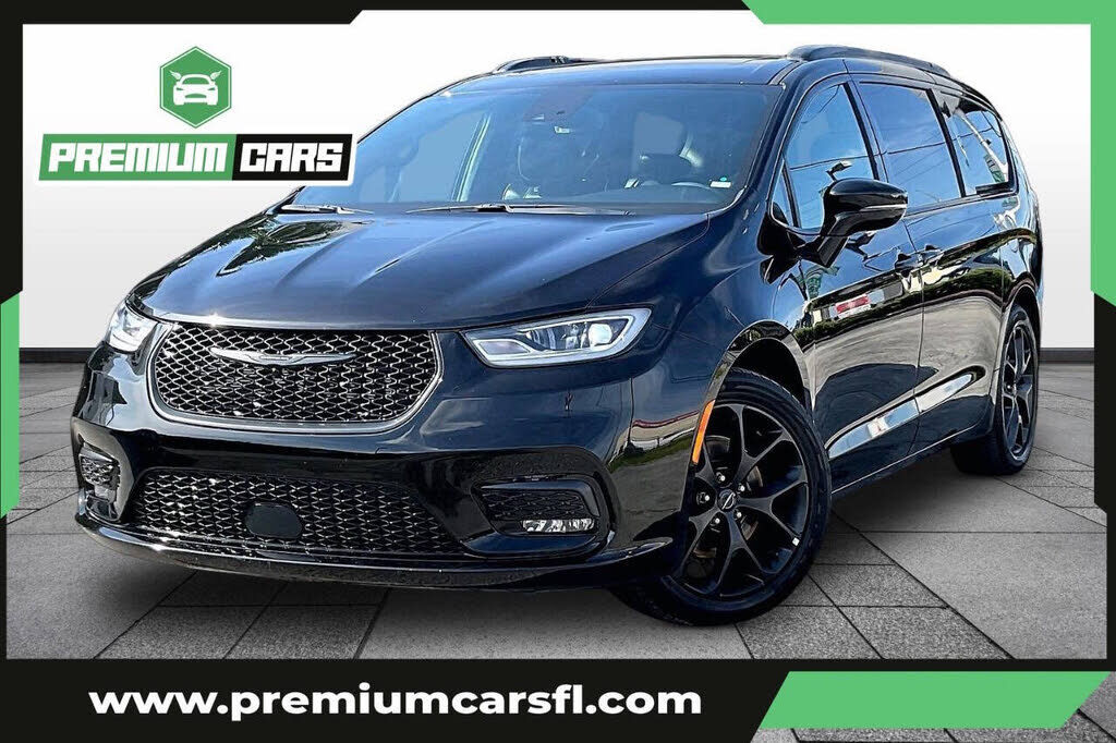 2025 CHRYSLER Pacifica