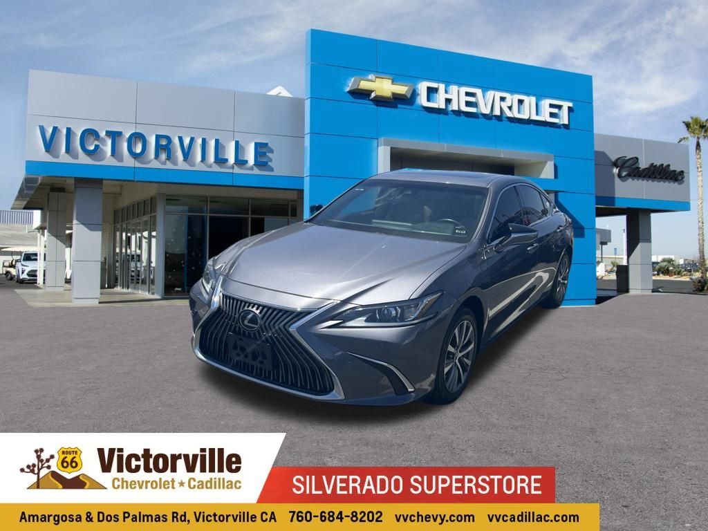 2019 LEXUS ES