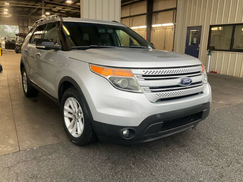 2011 FORD Explorer