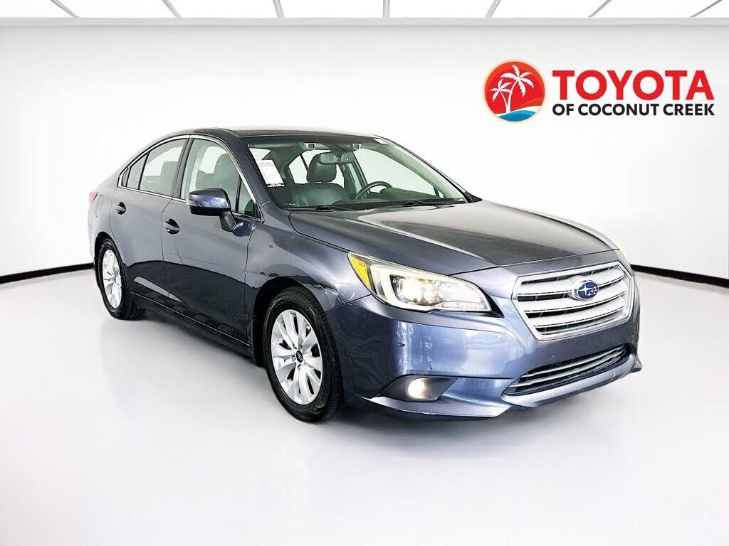 2016 SUBARU Legacy
