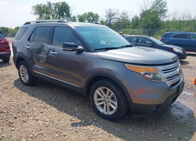 2011 FORD Explorer