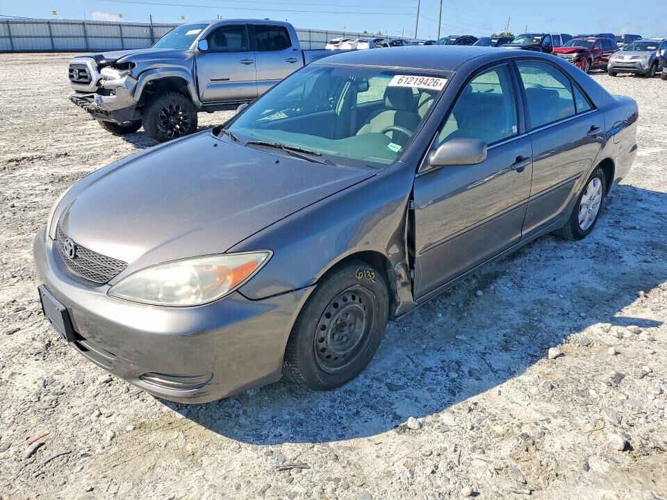 2002 TOYOTA Camry