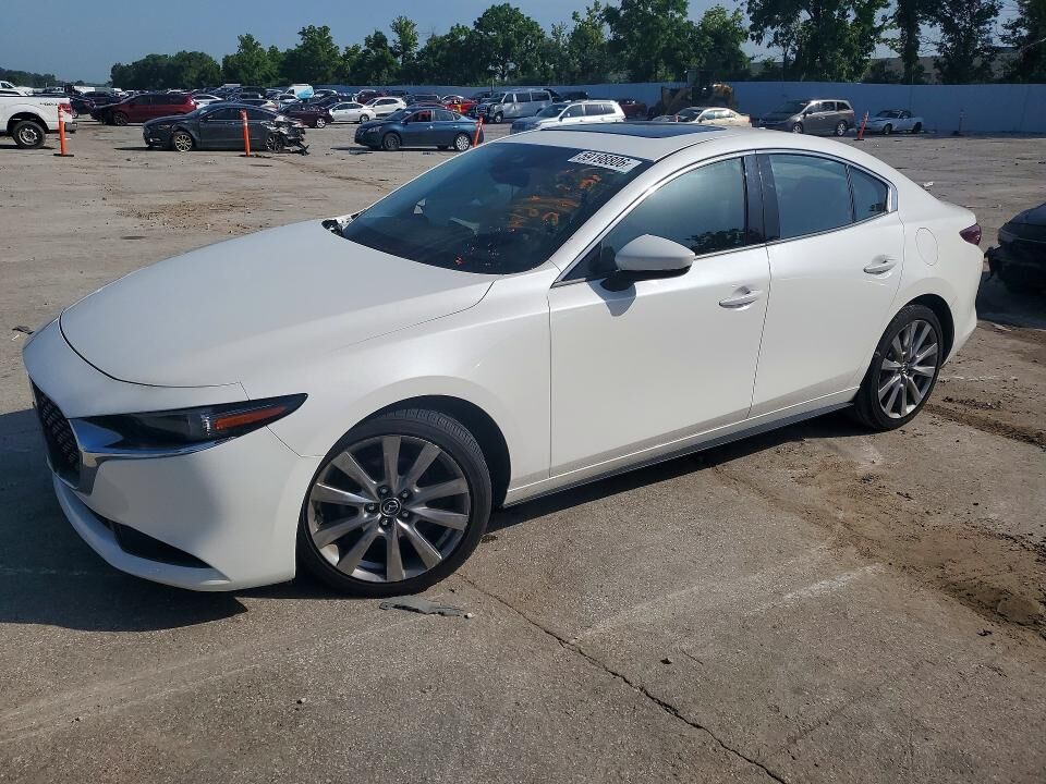2021 MAZDA Mazda3