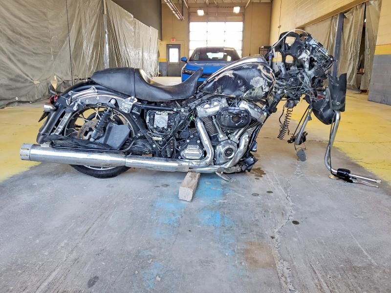 2022 HARLEY DAVIDSON FLTRXS / Road Glide Special