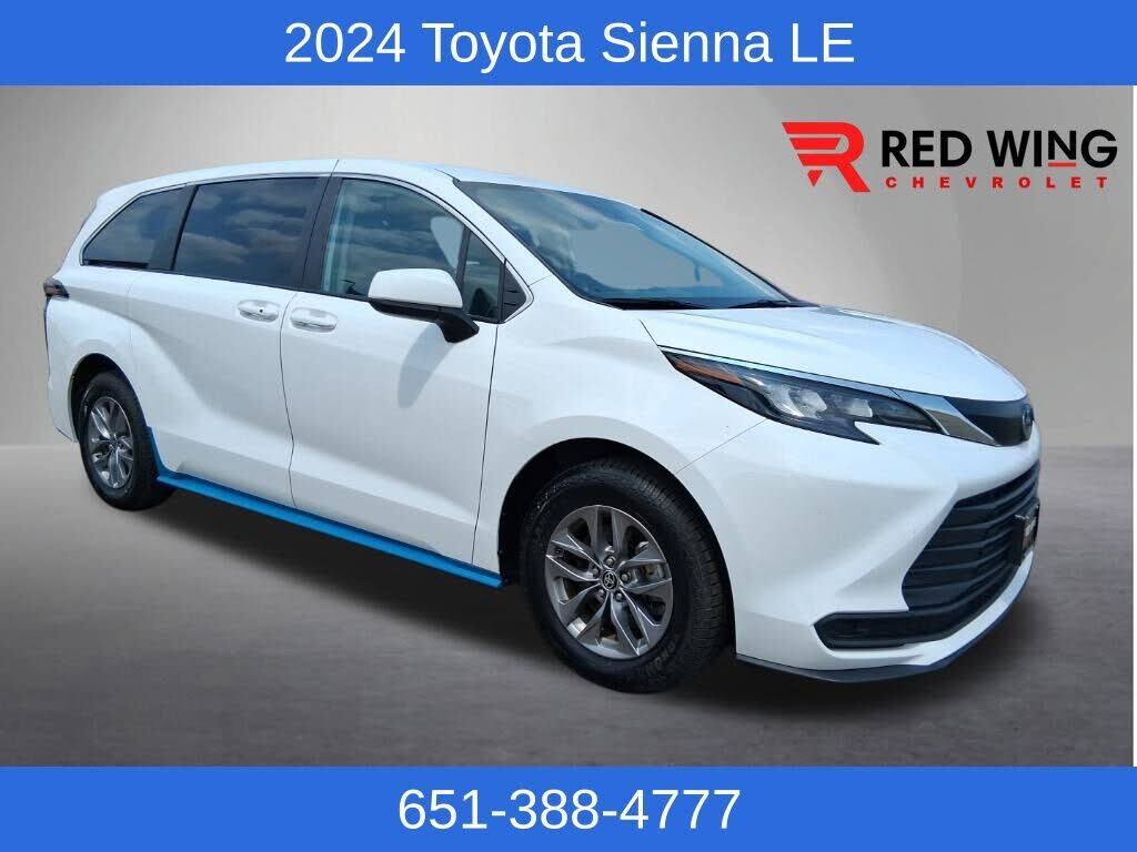 2024 TOYOTA Sienna