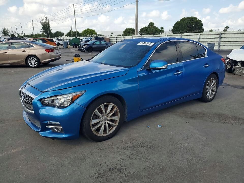2014 INFINITI Q50