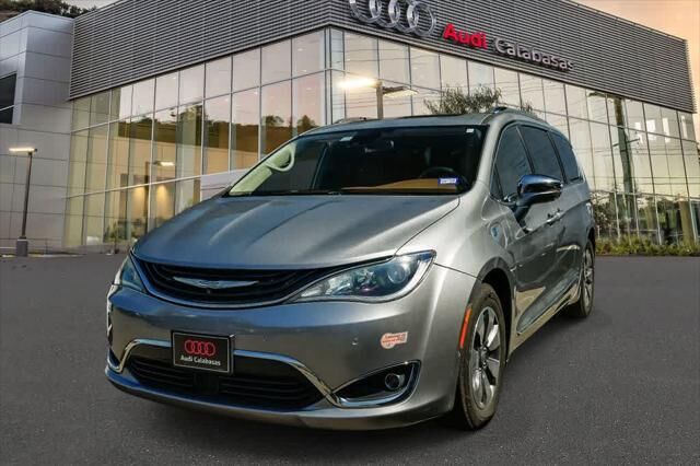 2019 CHRYSLER Pacifica