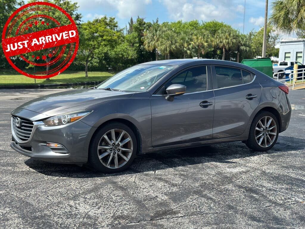 2018 MAZDA Mazda3