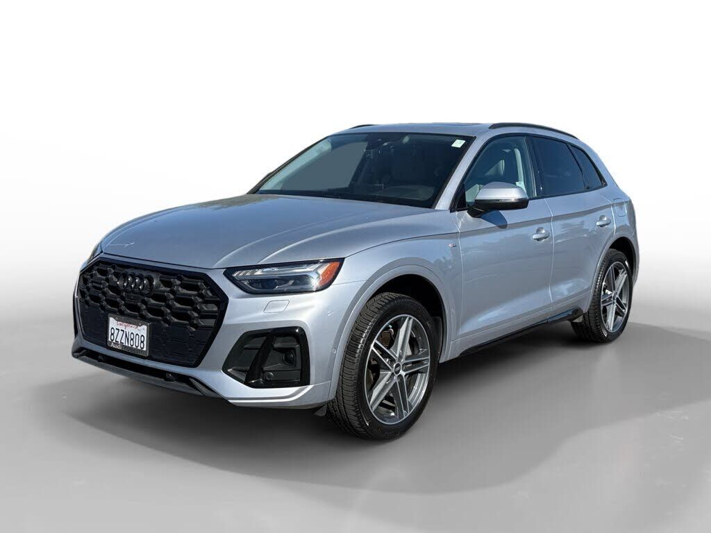2022 AUDI Q5