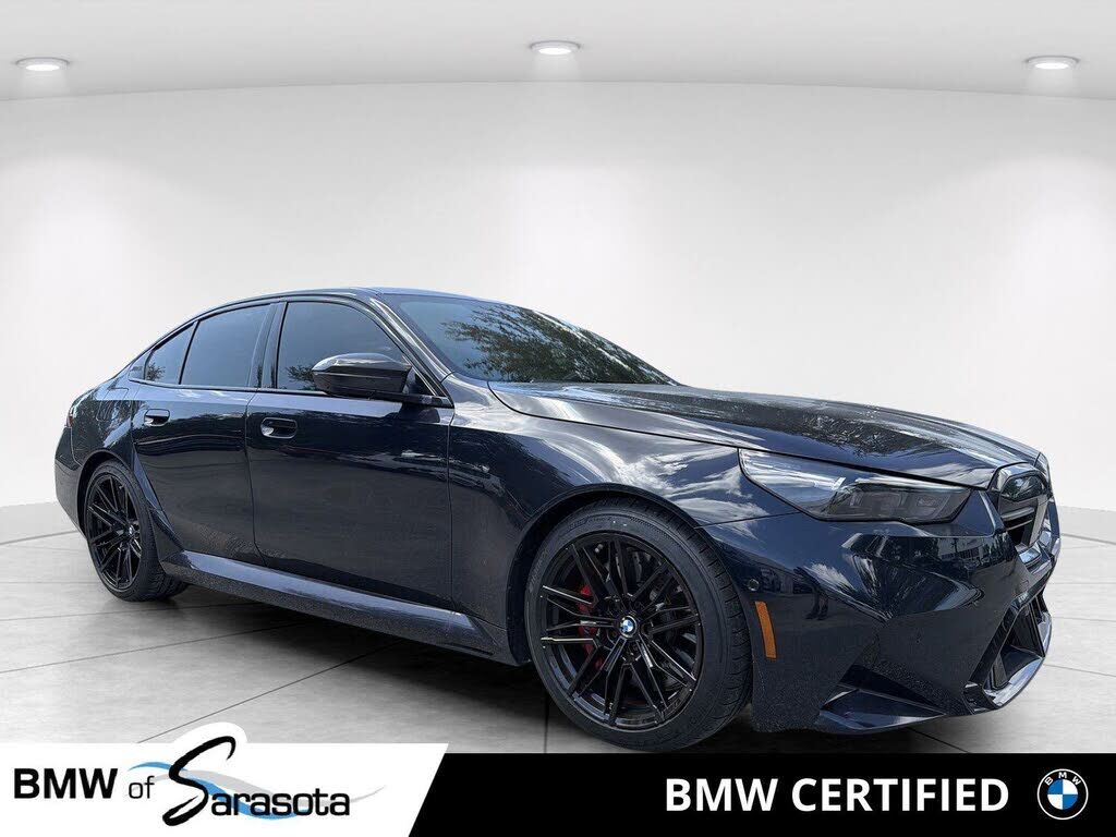 2025 BMW M5