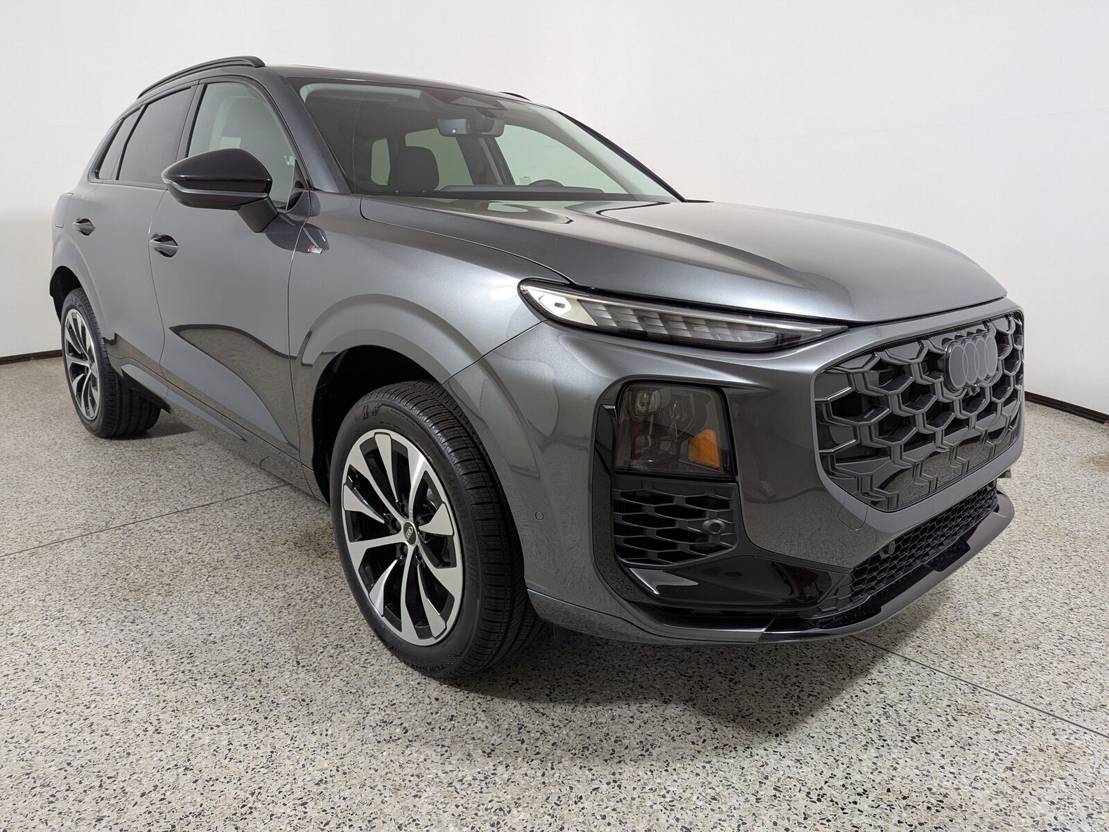 2026 AUDI Q3