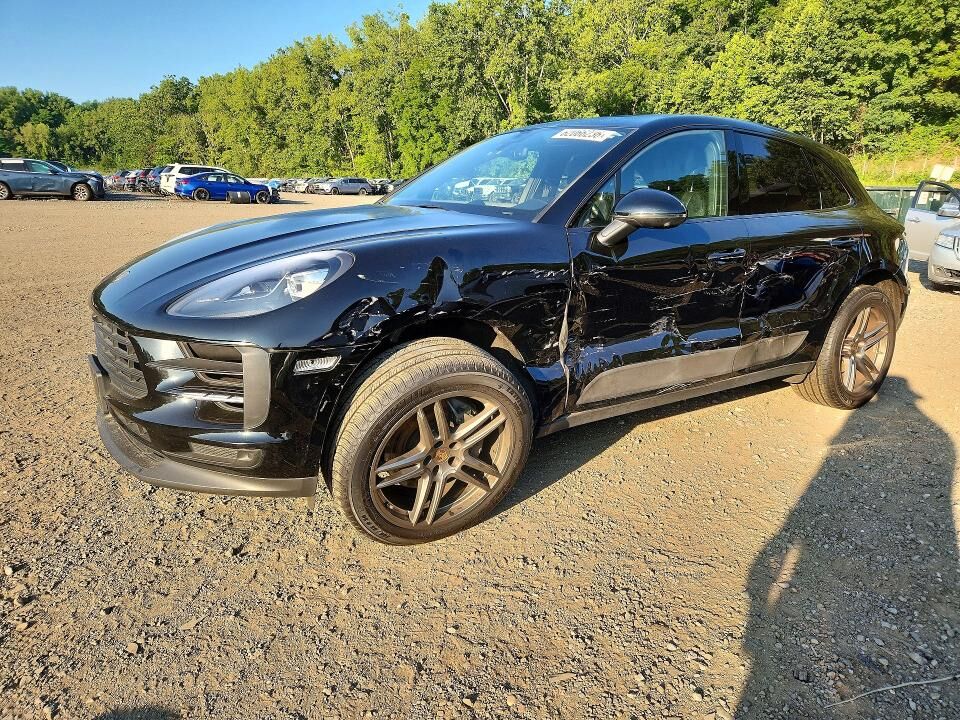 2021 PORSCHE Macan