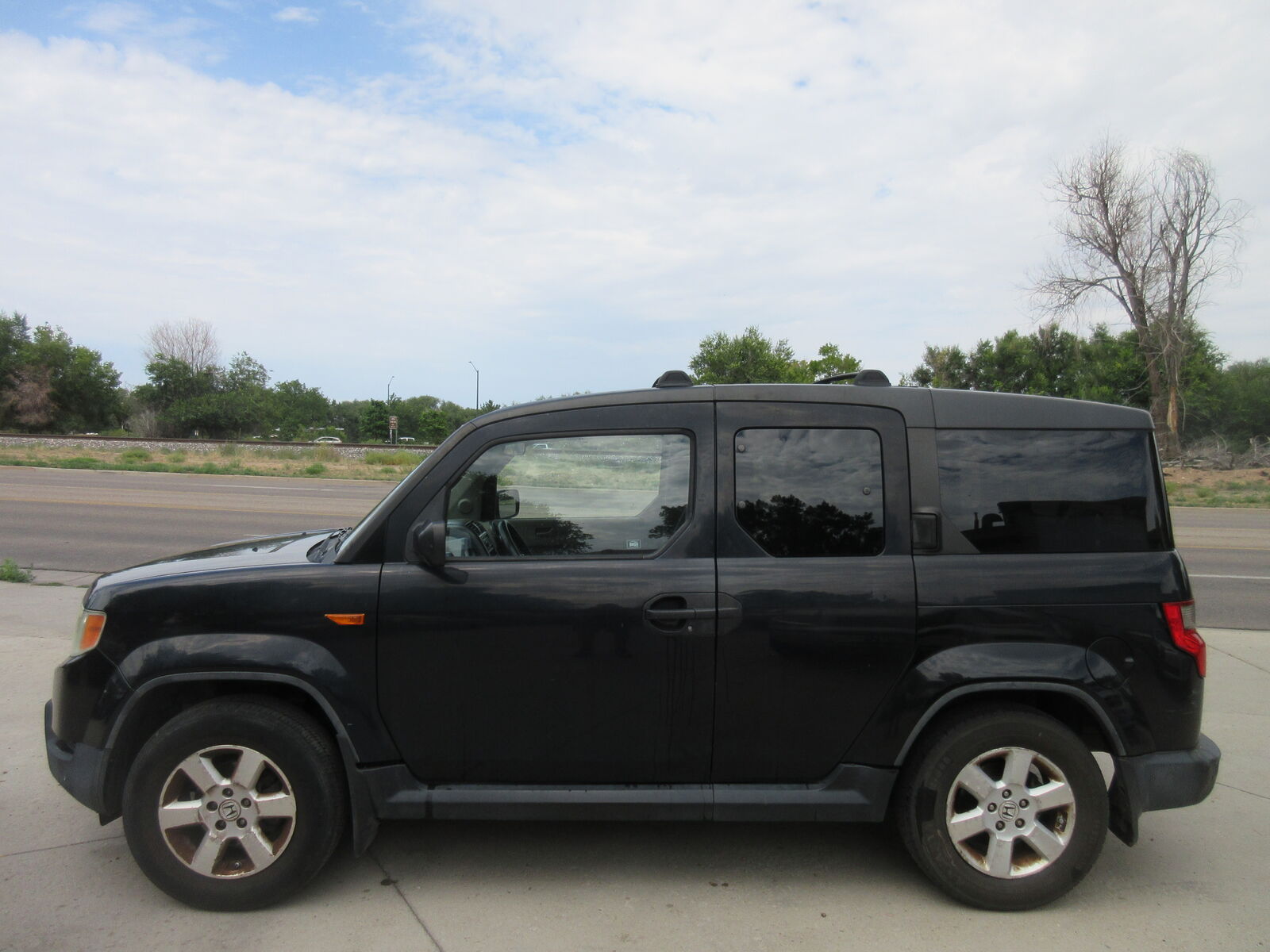 2011 HONDA Element
