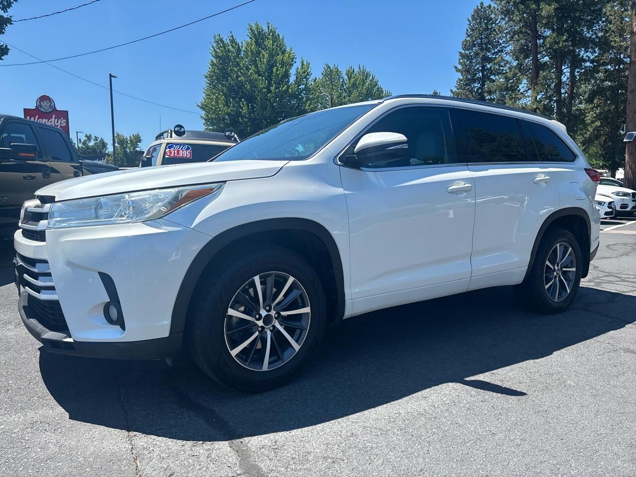 2017 TOYOTA Highlander
