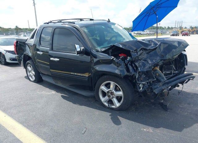 2011 CHEVROLET Avalanche