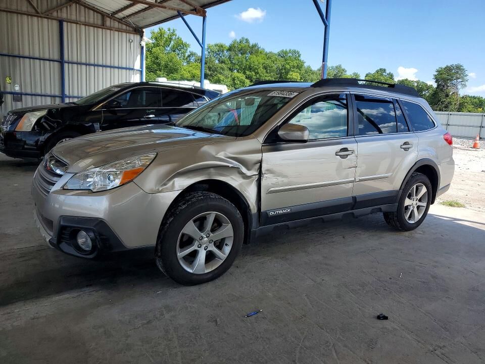 2014 SUBARU Outback