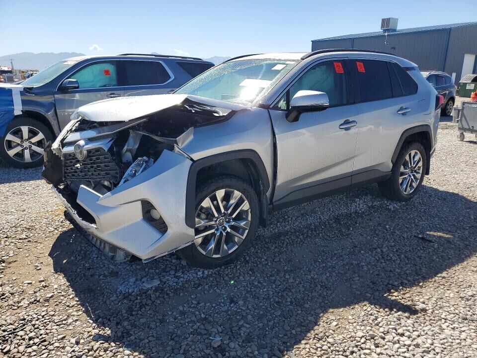 2019 TOYOTA RAV4