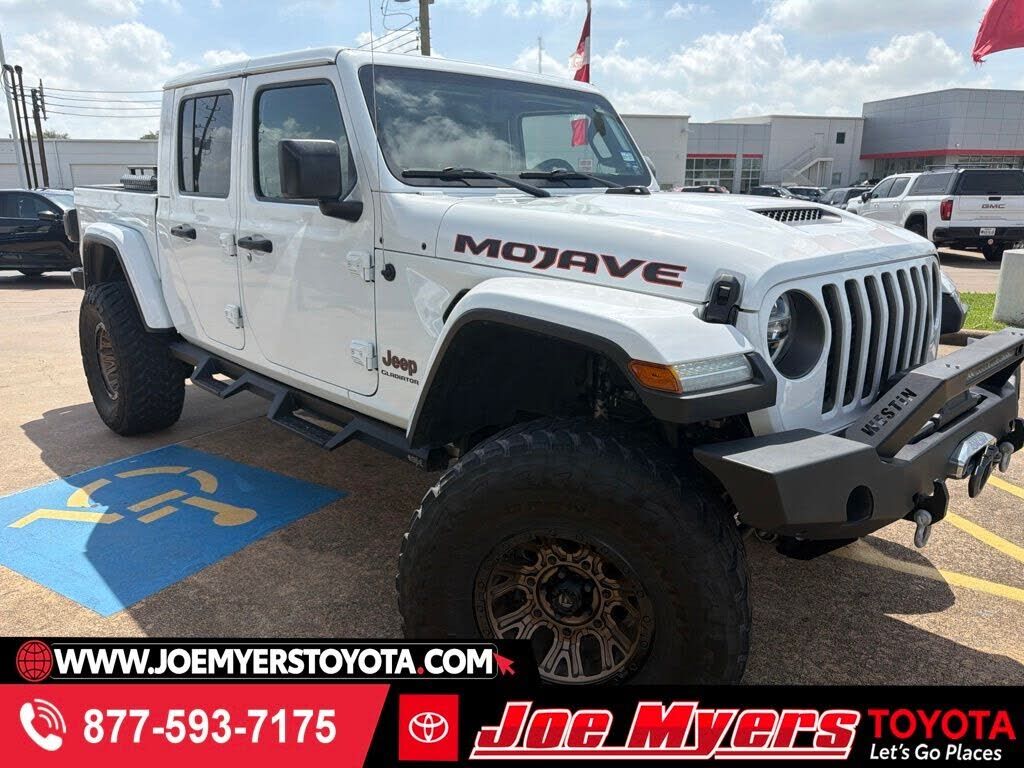 2022 JEEP Gladiator