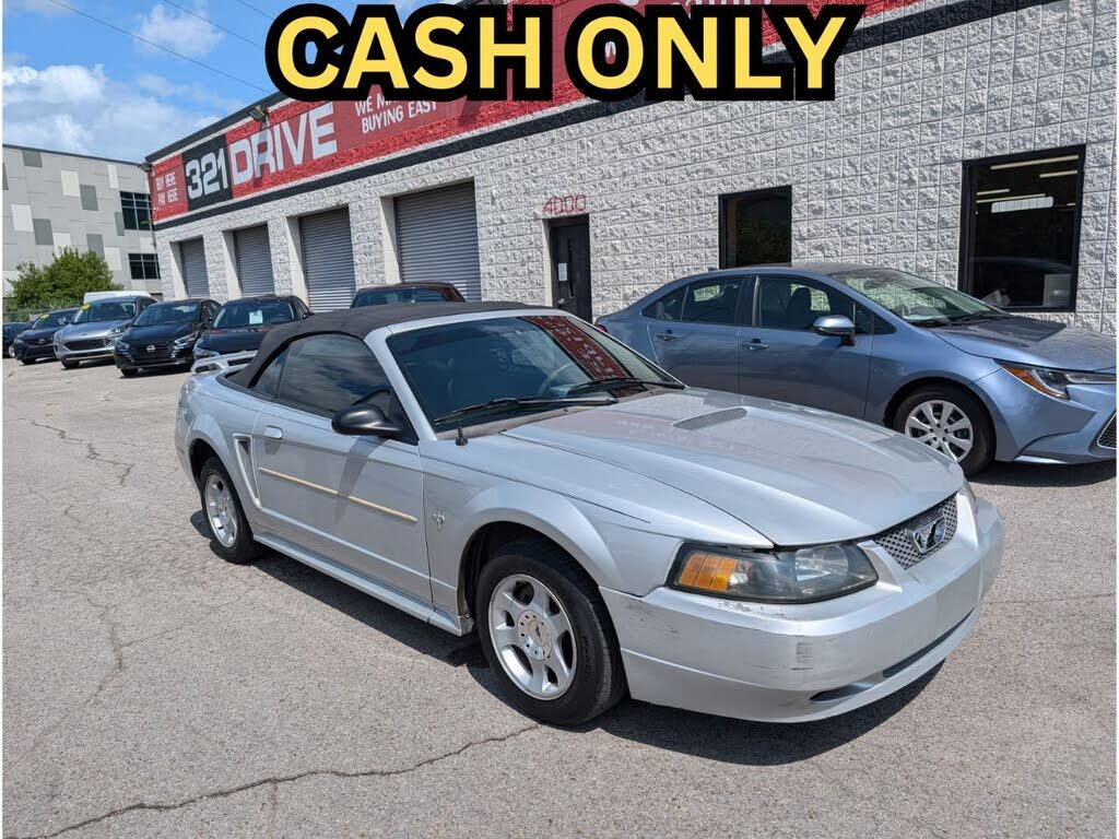 2003 FORD Mustang