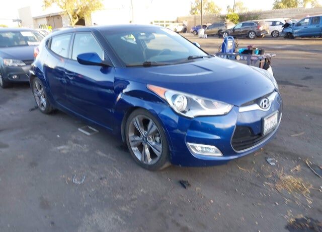 2017 HYUNDAI Veloster