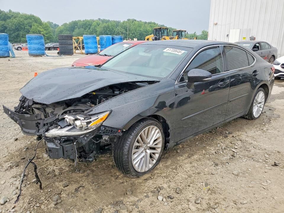 2016 LEXUS ES