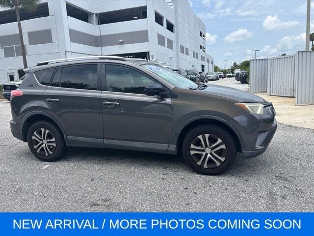 2017 TOYOTA RAV4