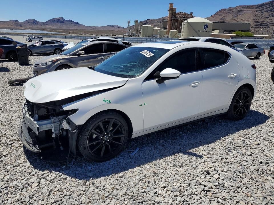 2021 MAZDA Mazda3