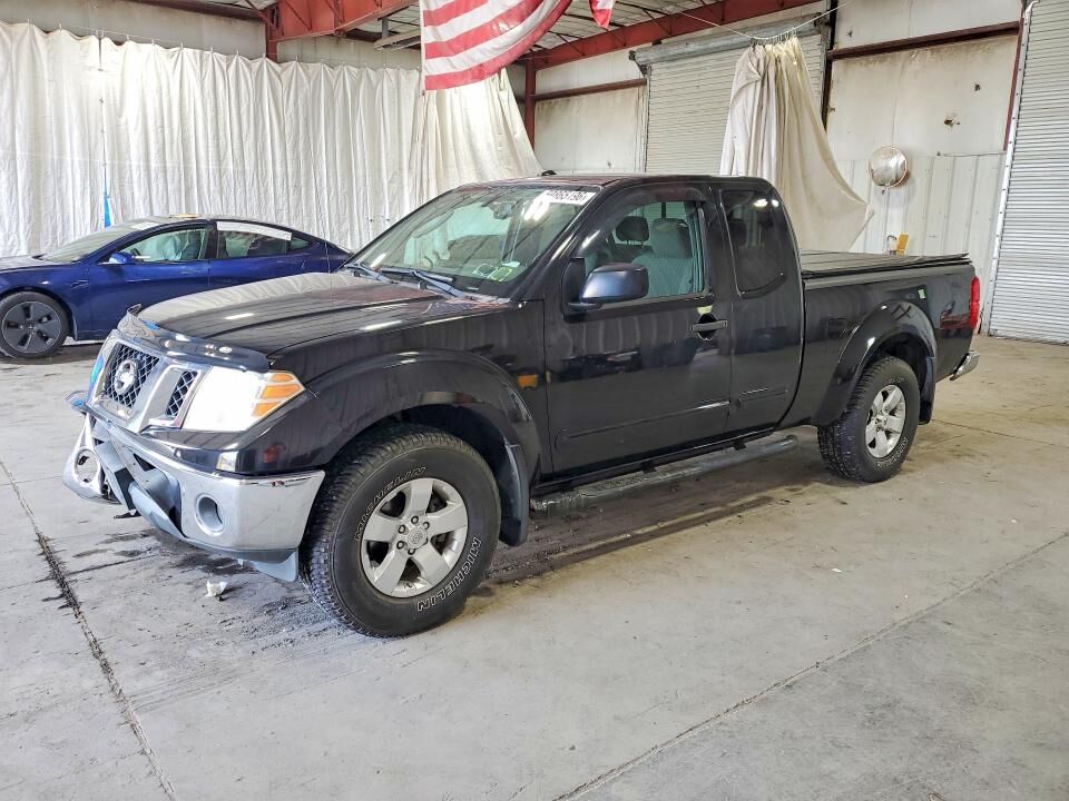 2011 NISSAN Frontier