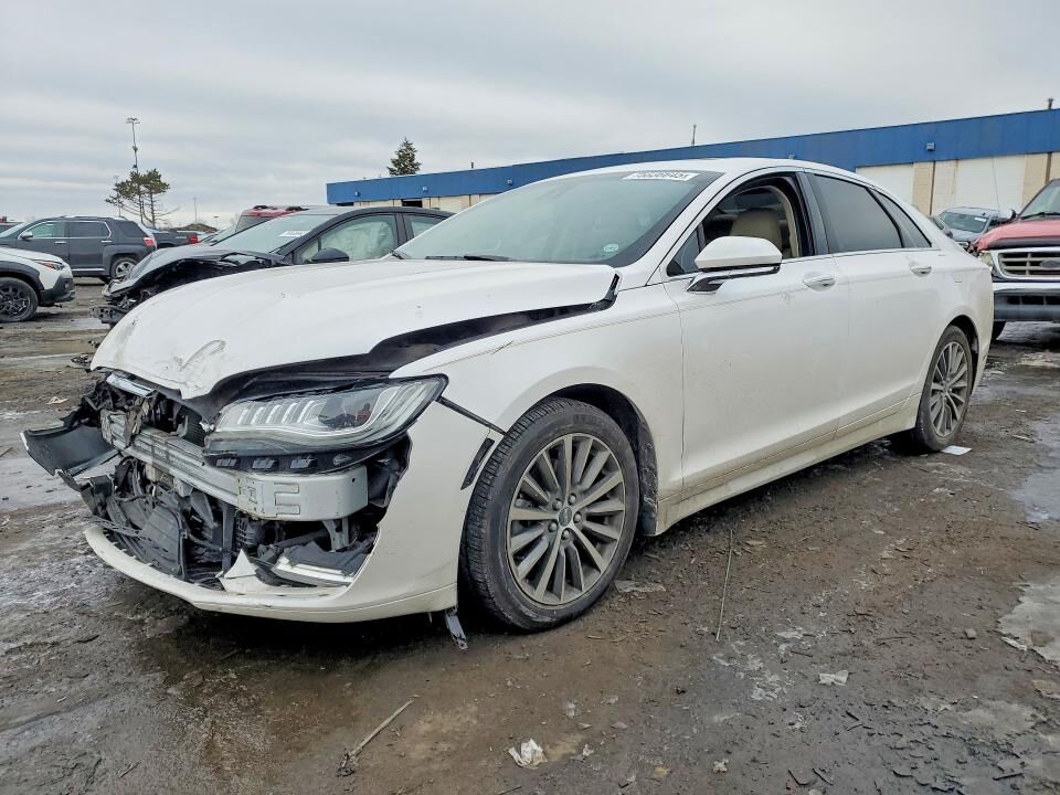 2017 LINCOLN MKZ