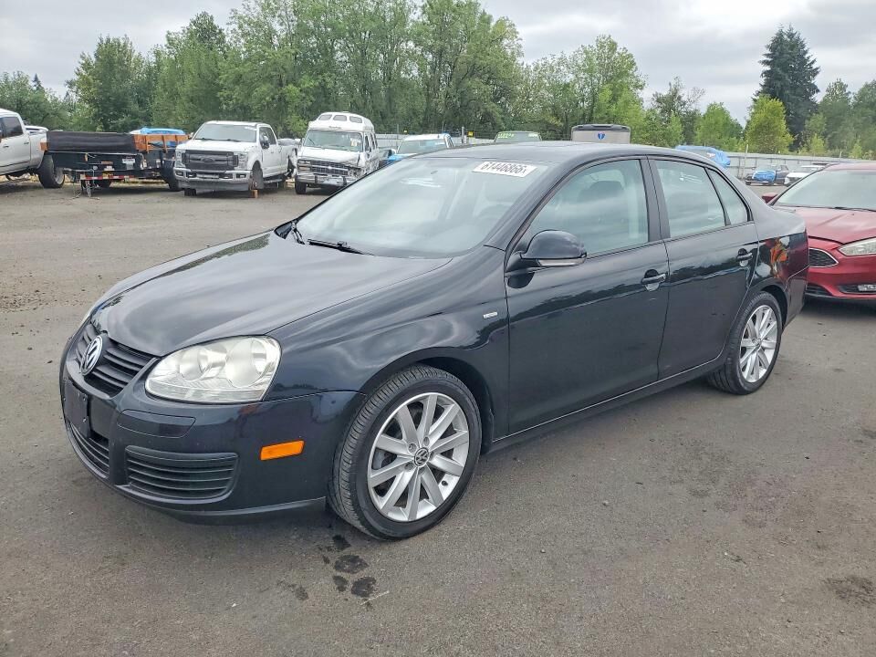 2010 VOLKSWAGEN Jetta