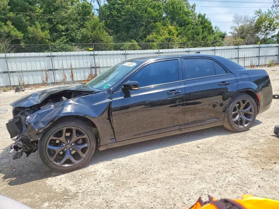 2021 CHRYSLER 300