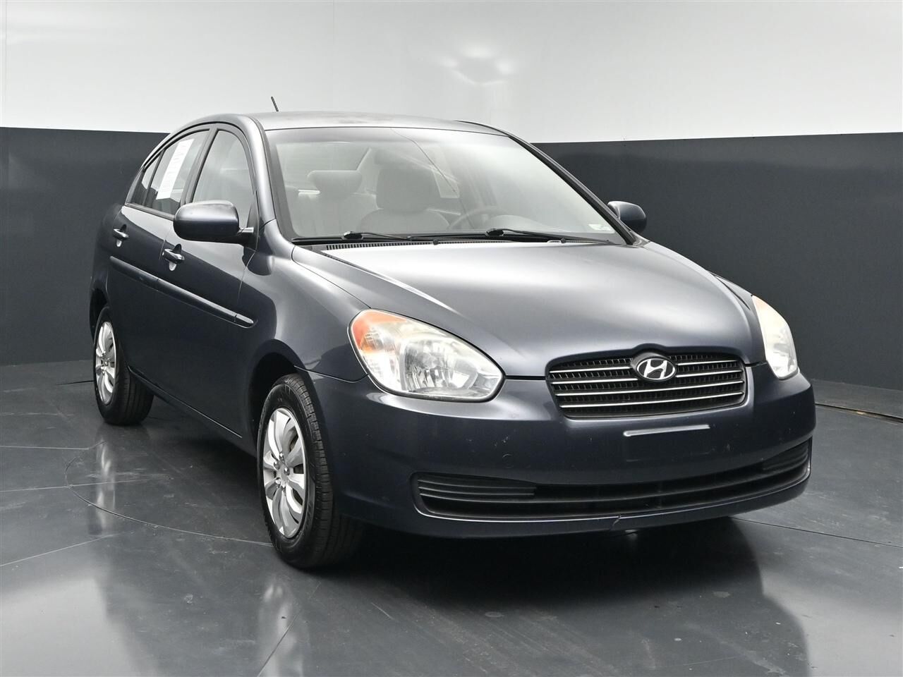 2011 HYUNDAI Accent