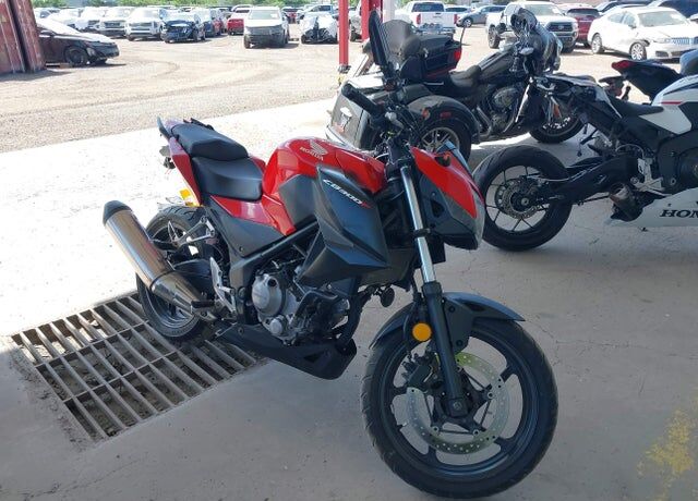 2015 HONDA CB