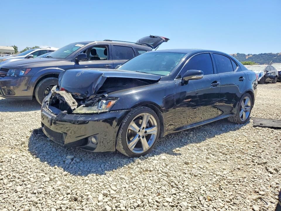 2011 LEXUS IS