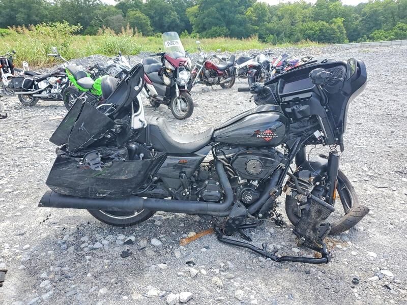 2025 HARLEY DAVIDSON FLHX / Street Glide