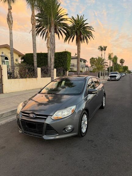 2012 FORD Focus