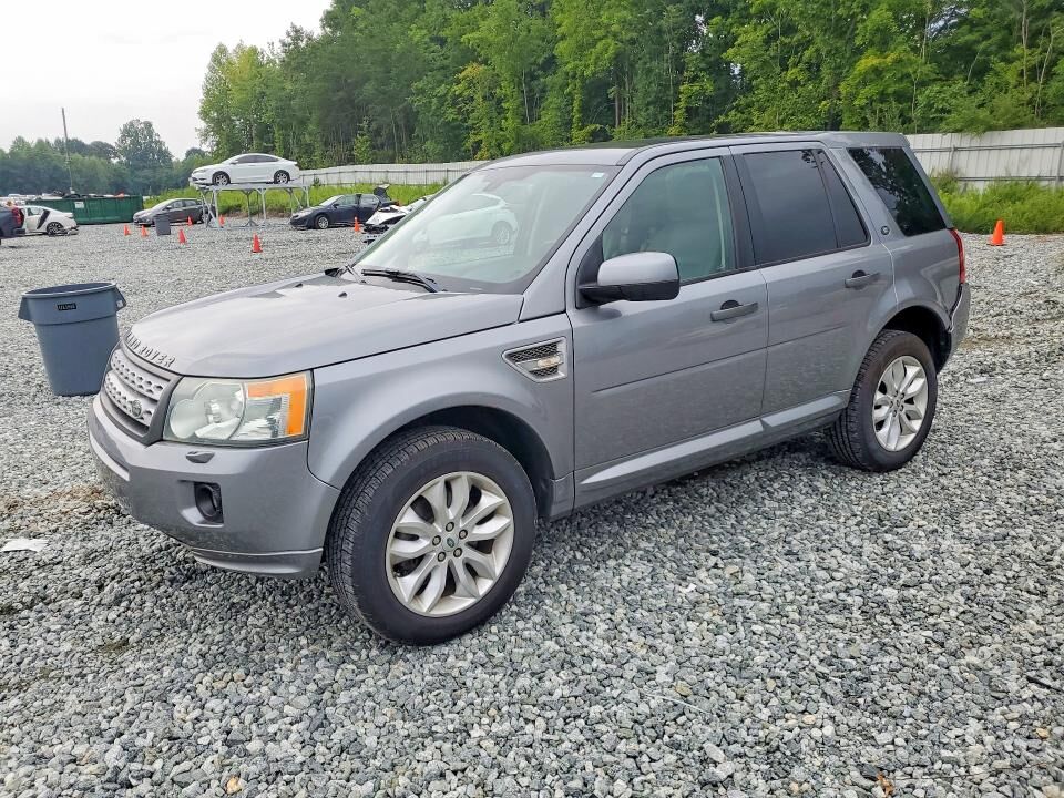 2011 LAND ROVER LR2