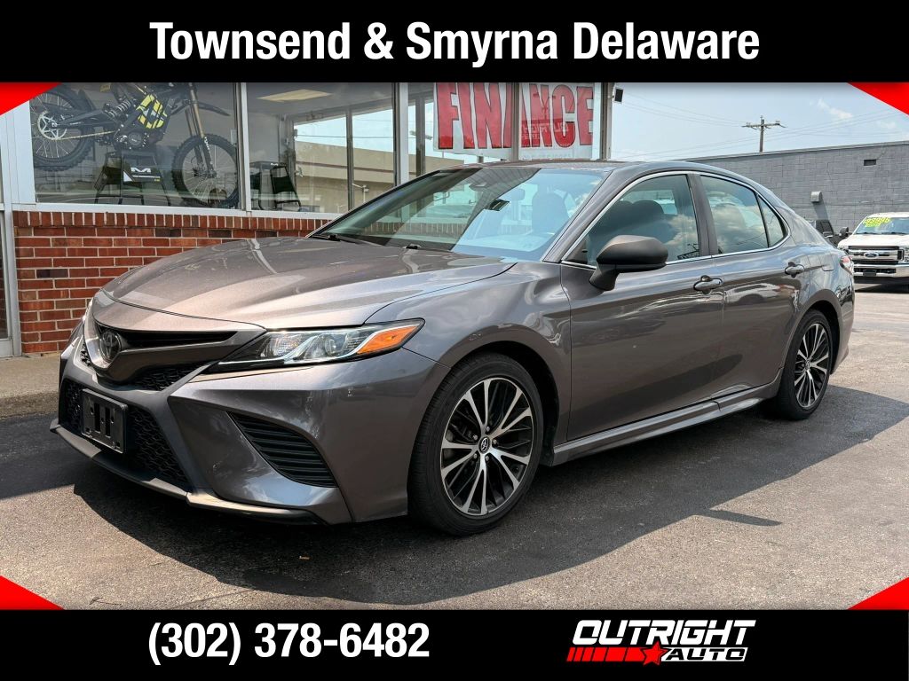 2020 TOYOTA Camry