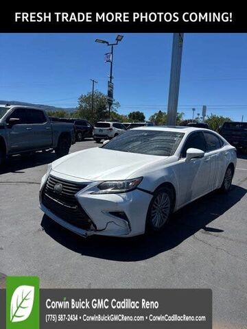 2018 LEXUS ES