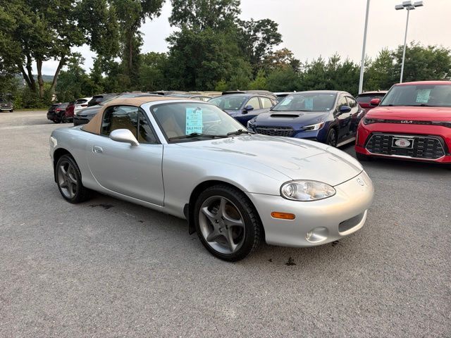 2001 MAZDA MX-5