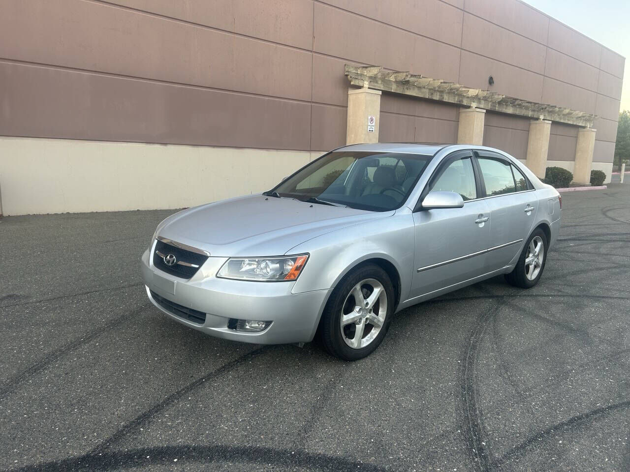 2008 HYUNDAI Sonata
