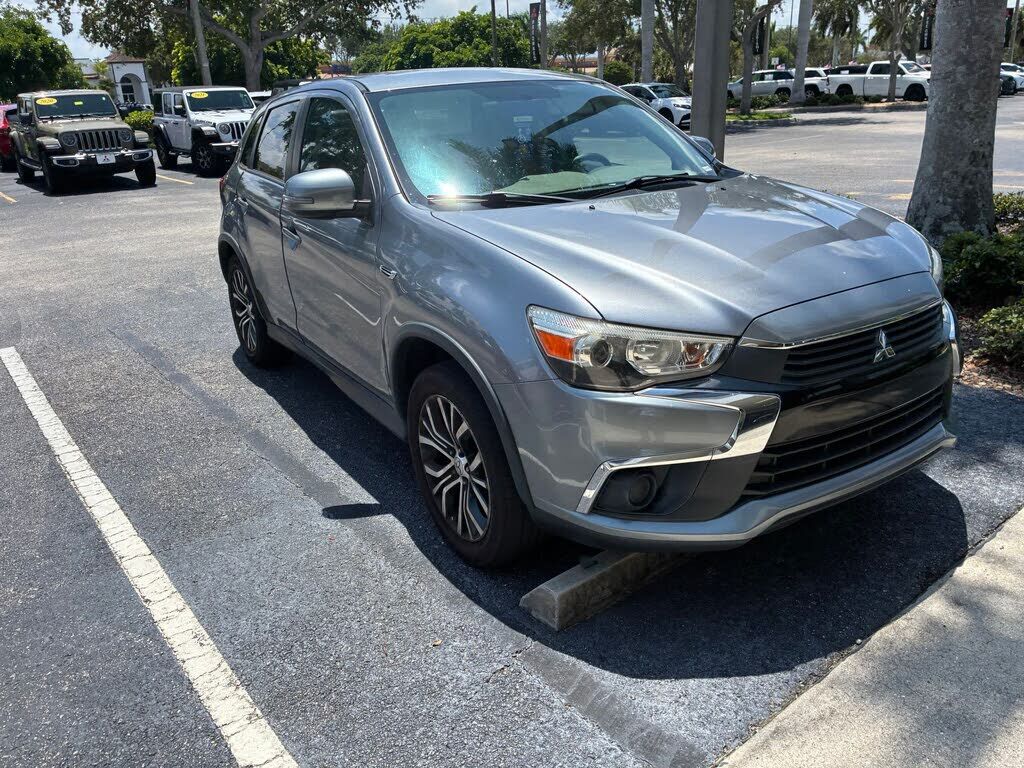 2017 MITSUBISHI Outlander Sport