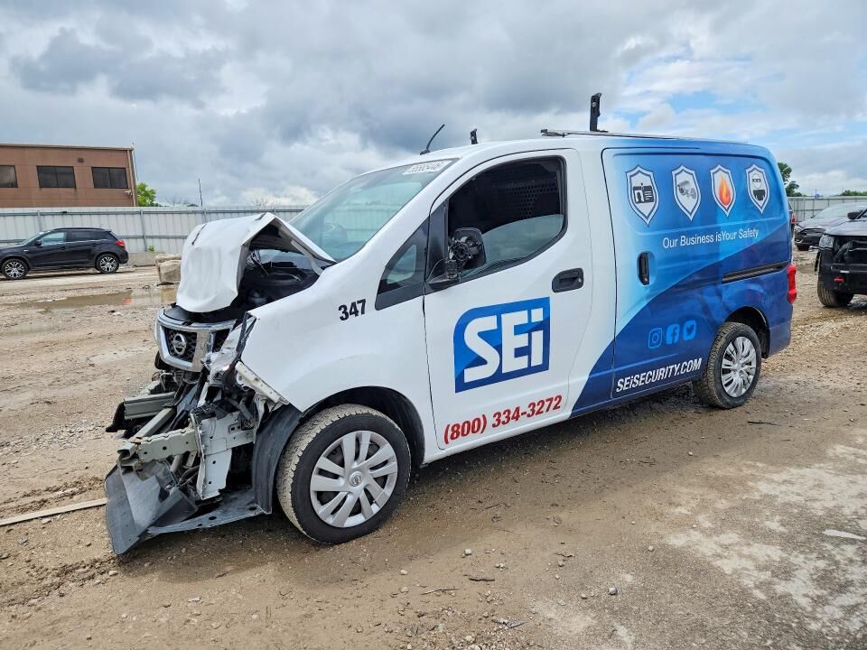 2019 NISSAN NV200