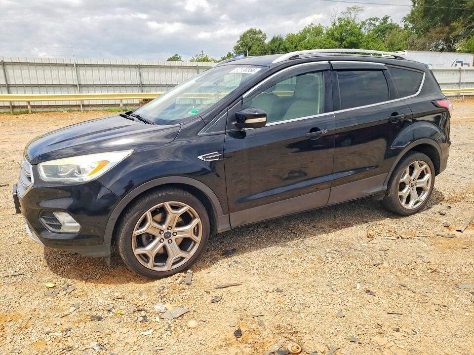 2017 FORD Escape