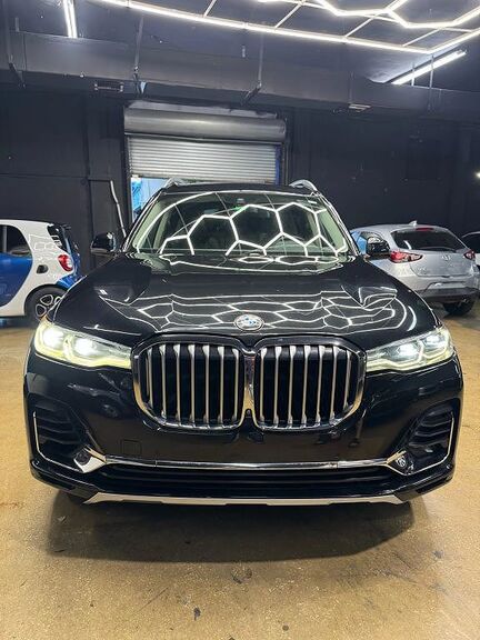 2020 BMW X7