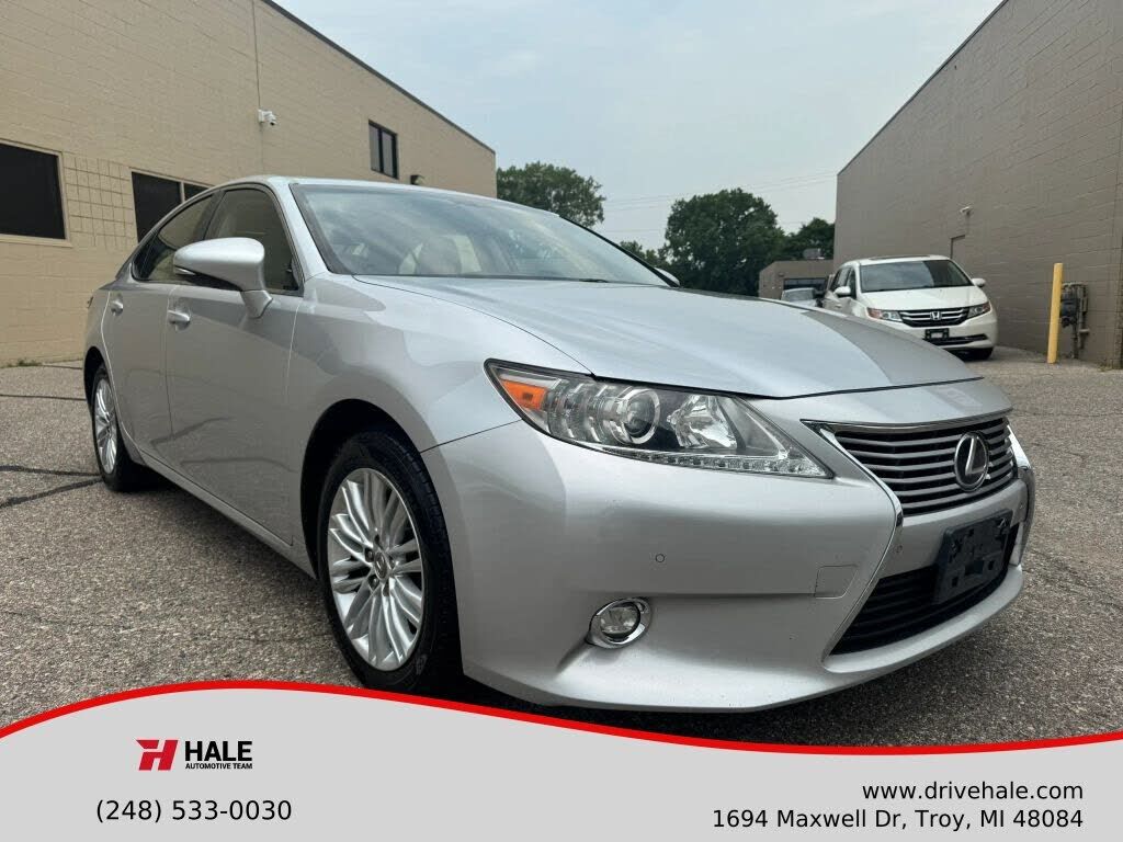 2014 LEXUS ES