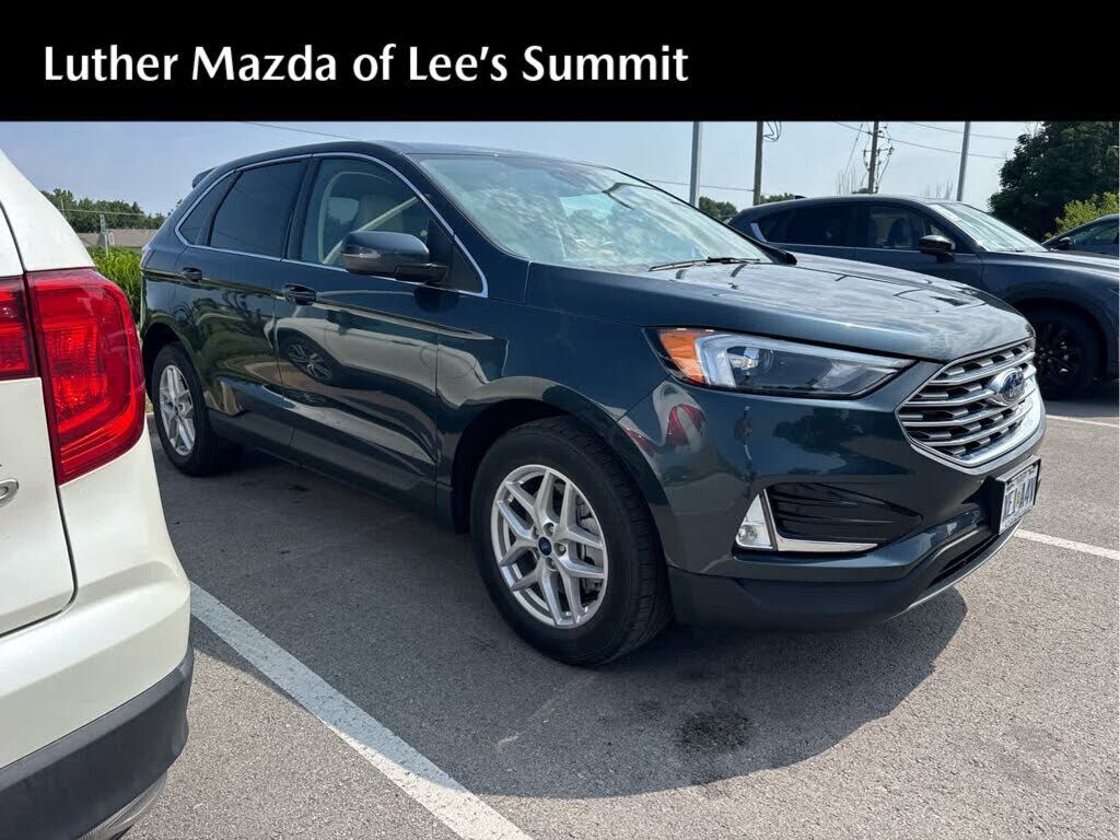 2022 FORD Edge